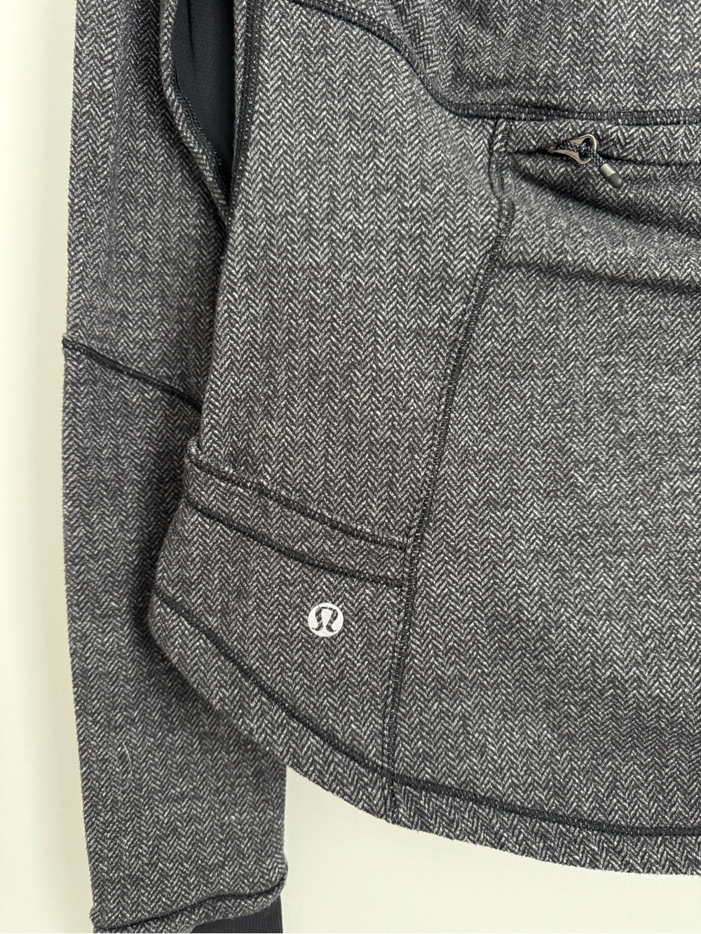 Lululemon Base Runner 1/2 Zip - Picture 9 of 11